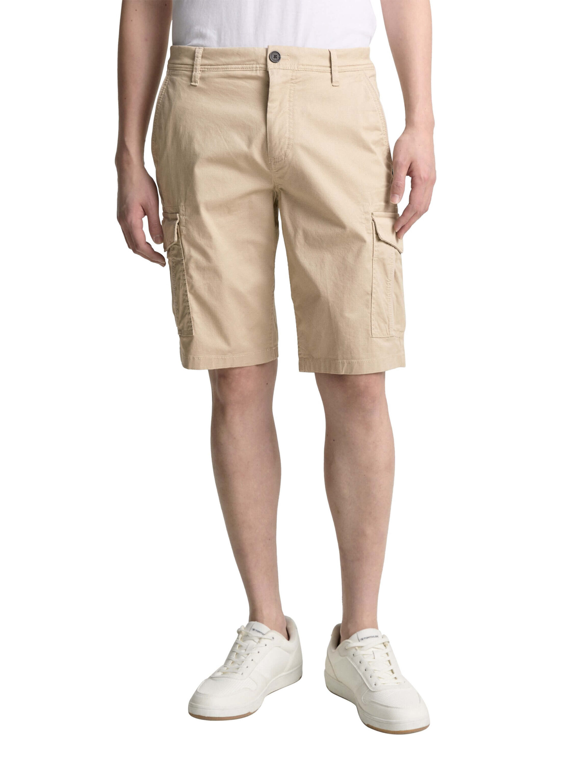 regular printed cargo shorts