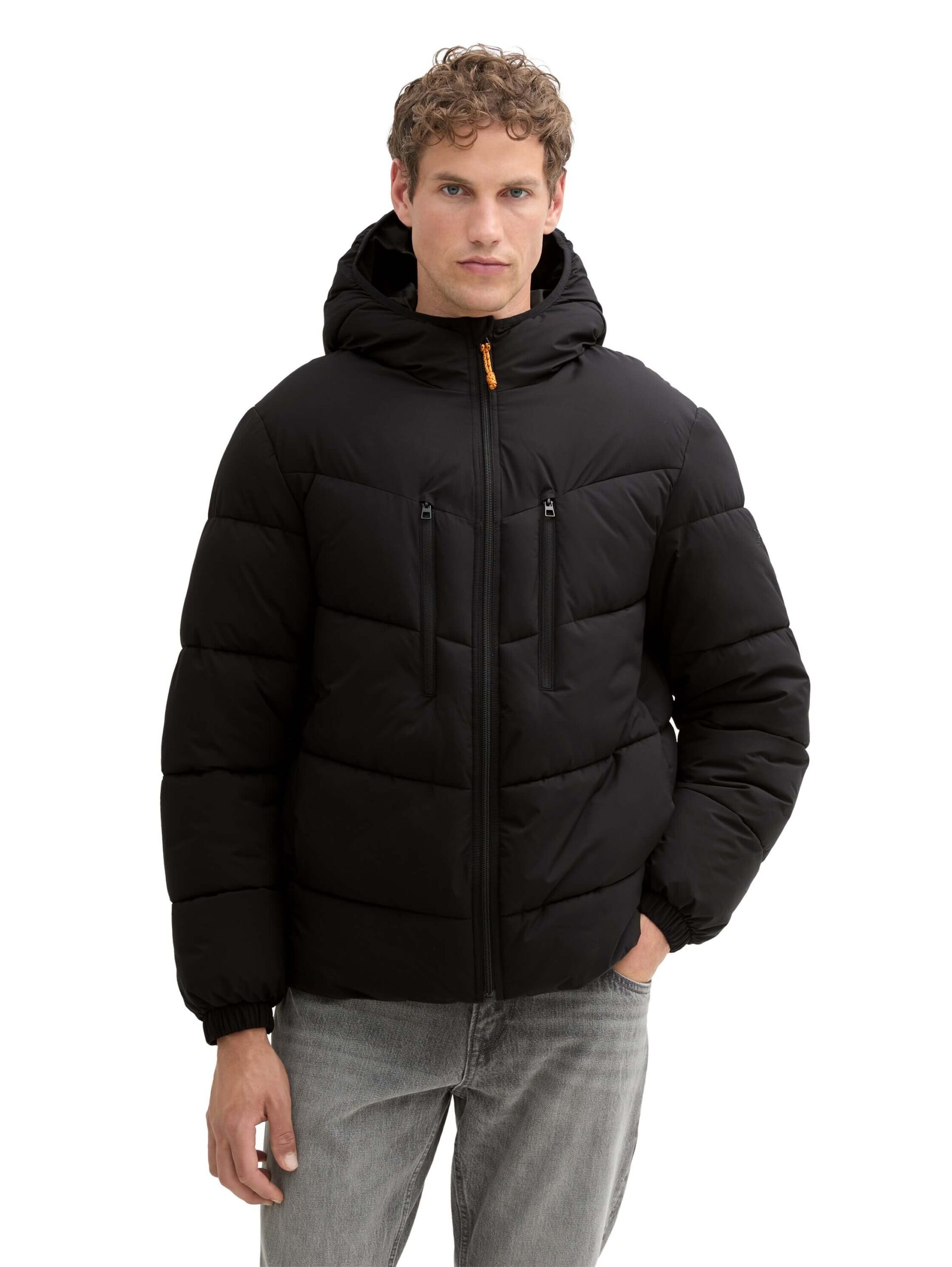 Hooded puffer jacket