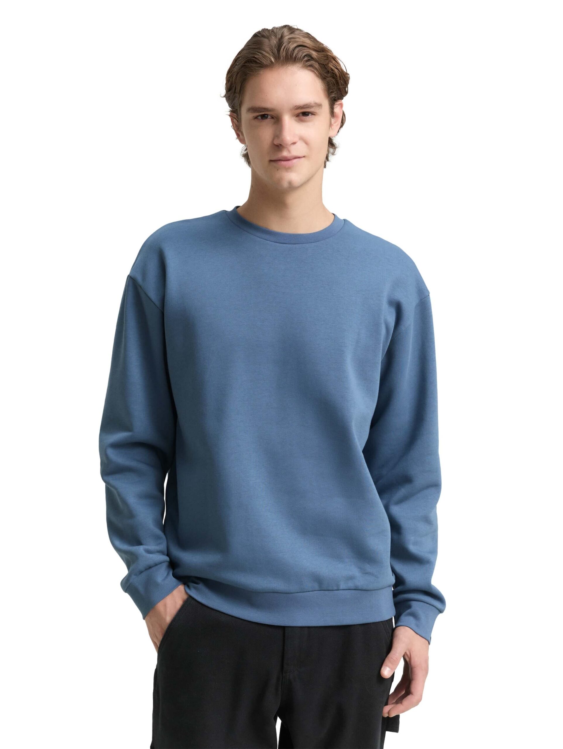 solid crewneck sweatshirt