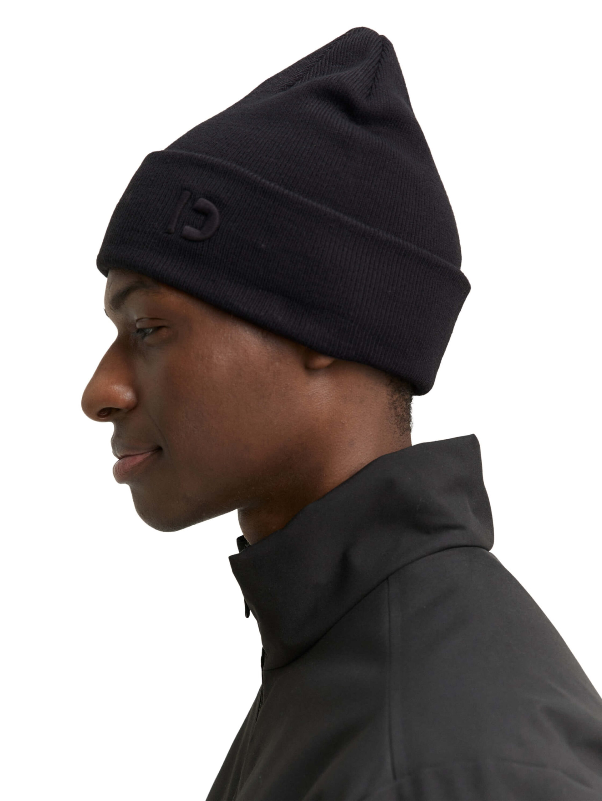 basic knitted beanie