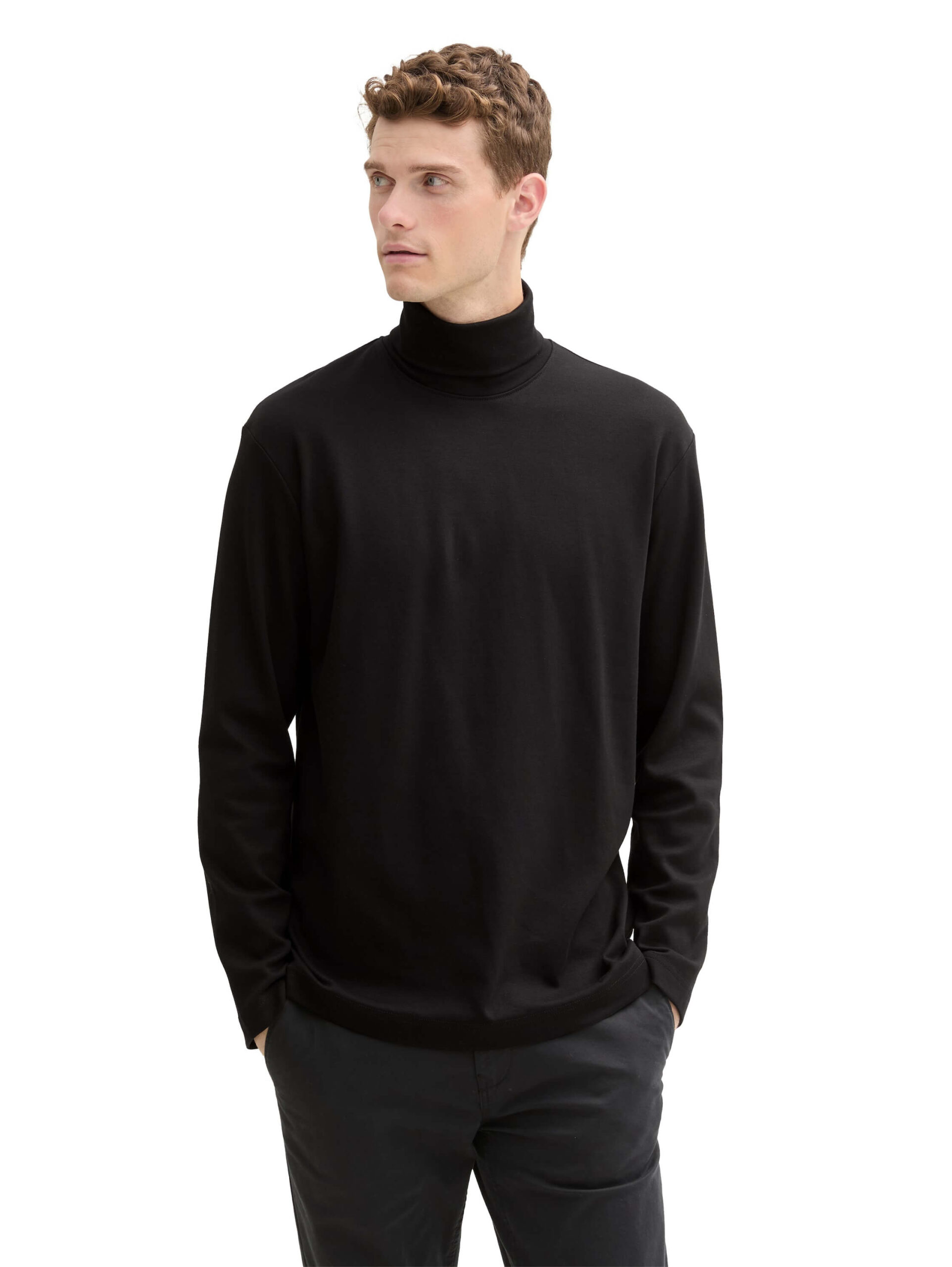  T-shirt with turtleneck