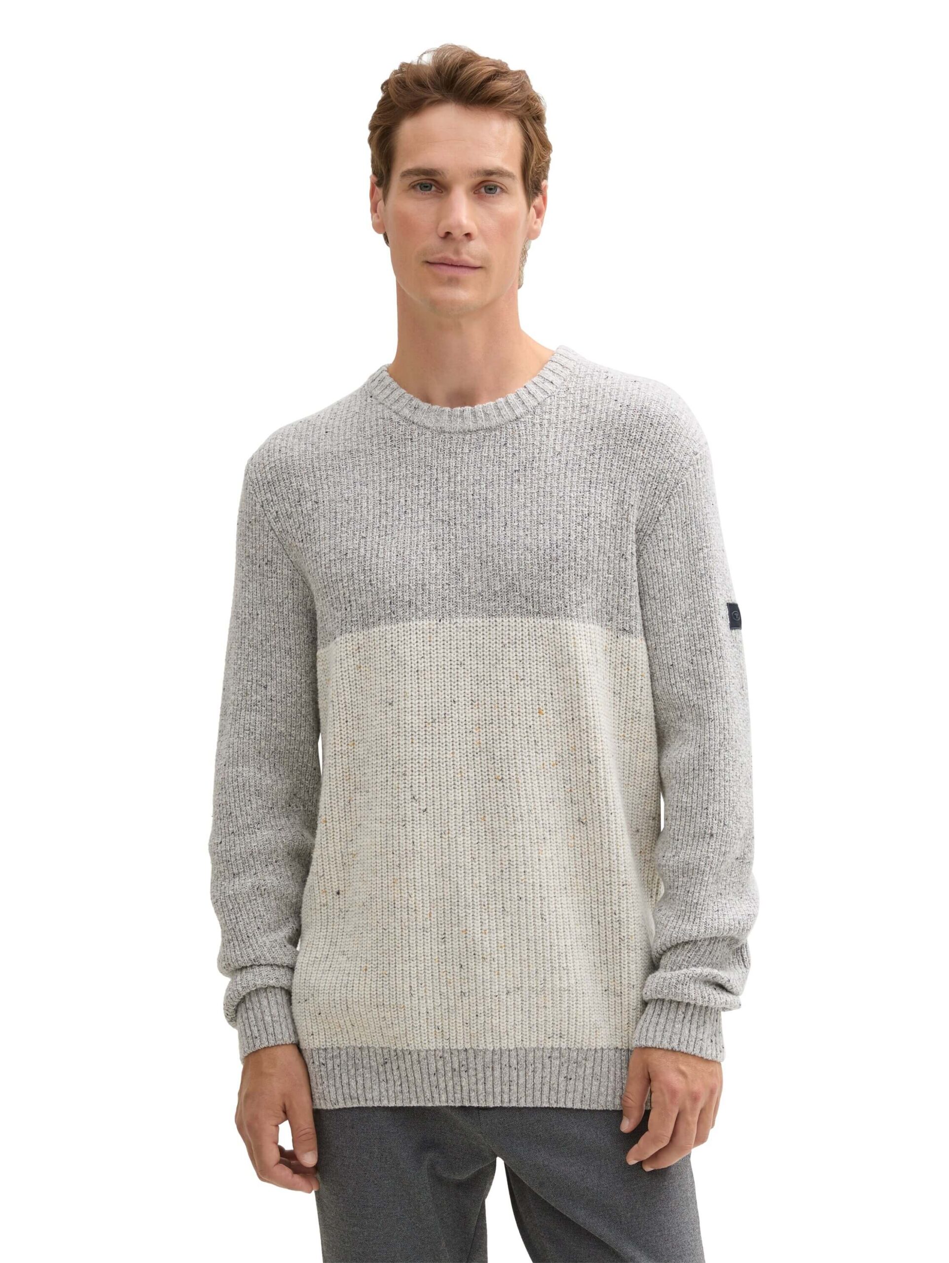 Knitted sweater with a textured mix