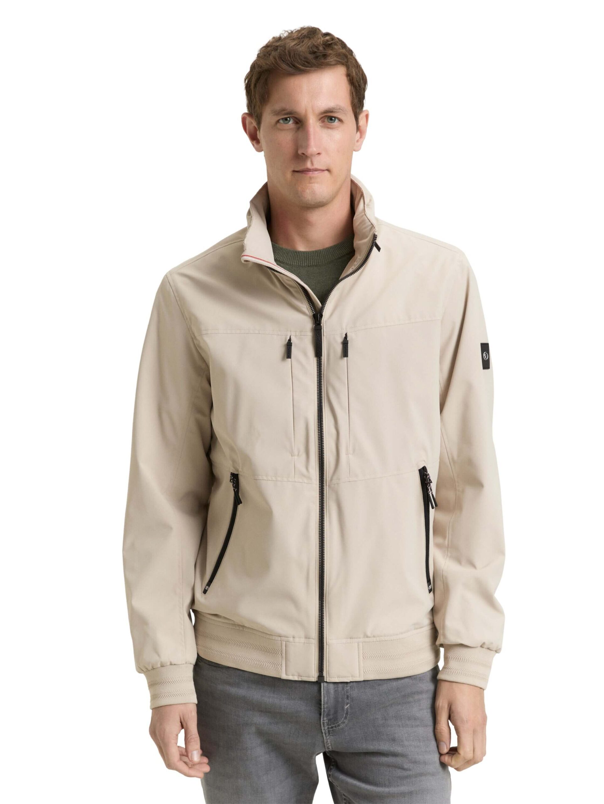 casual blouson