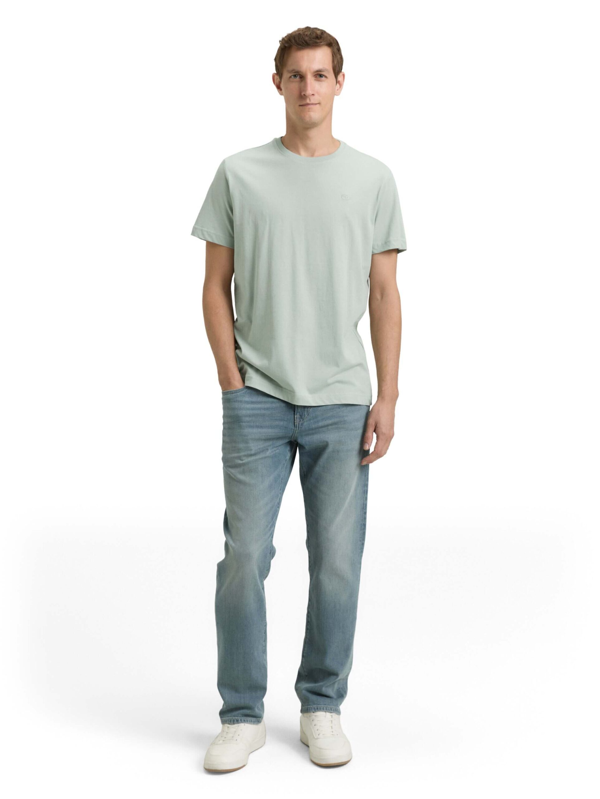 t-shirt with embro