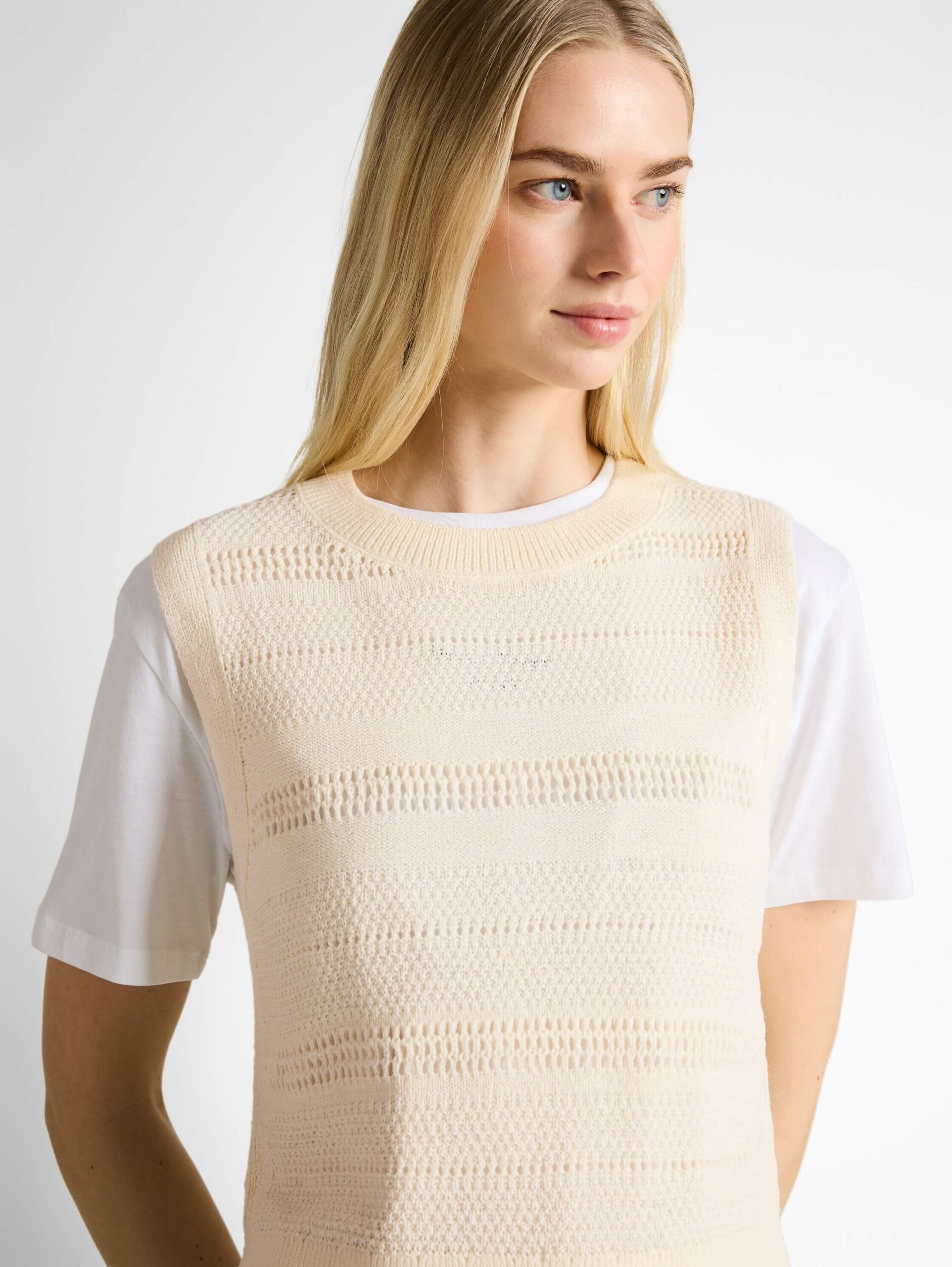 knit open structure vest