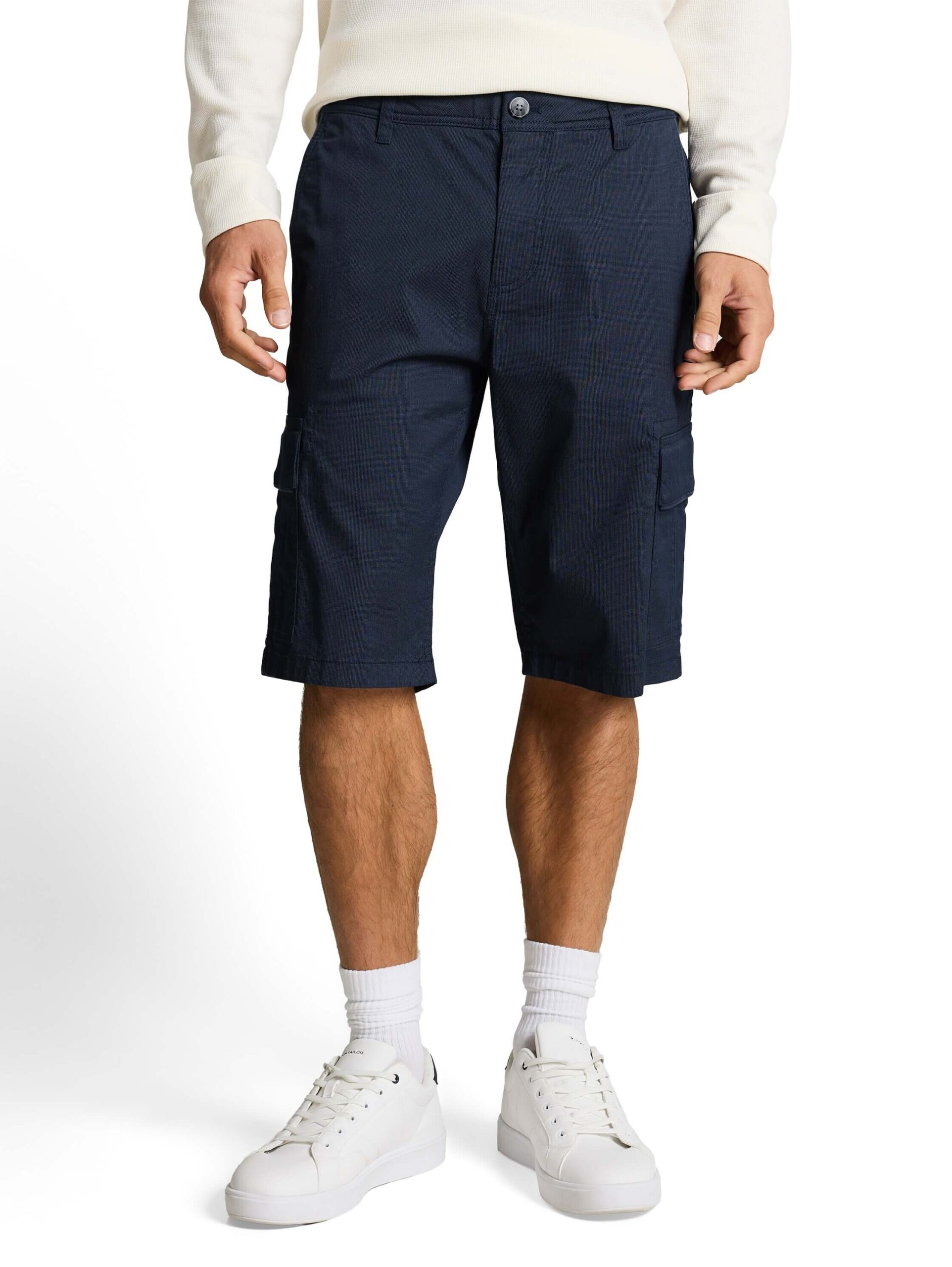 regular printed cargo short