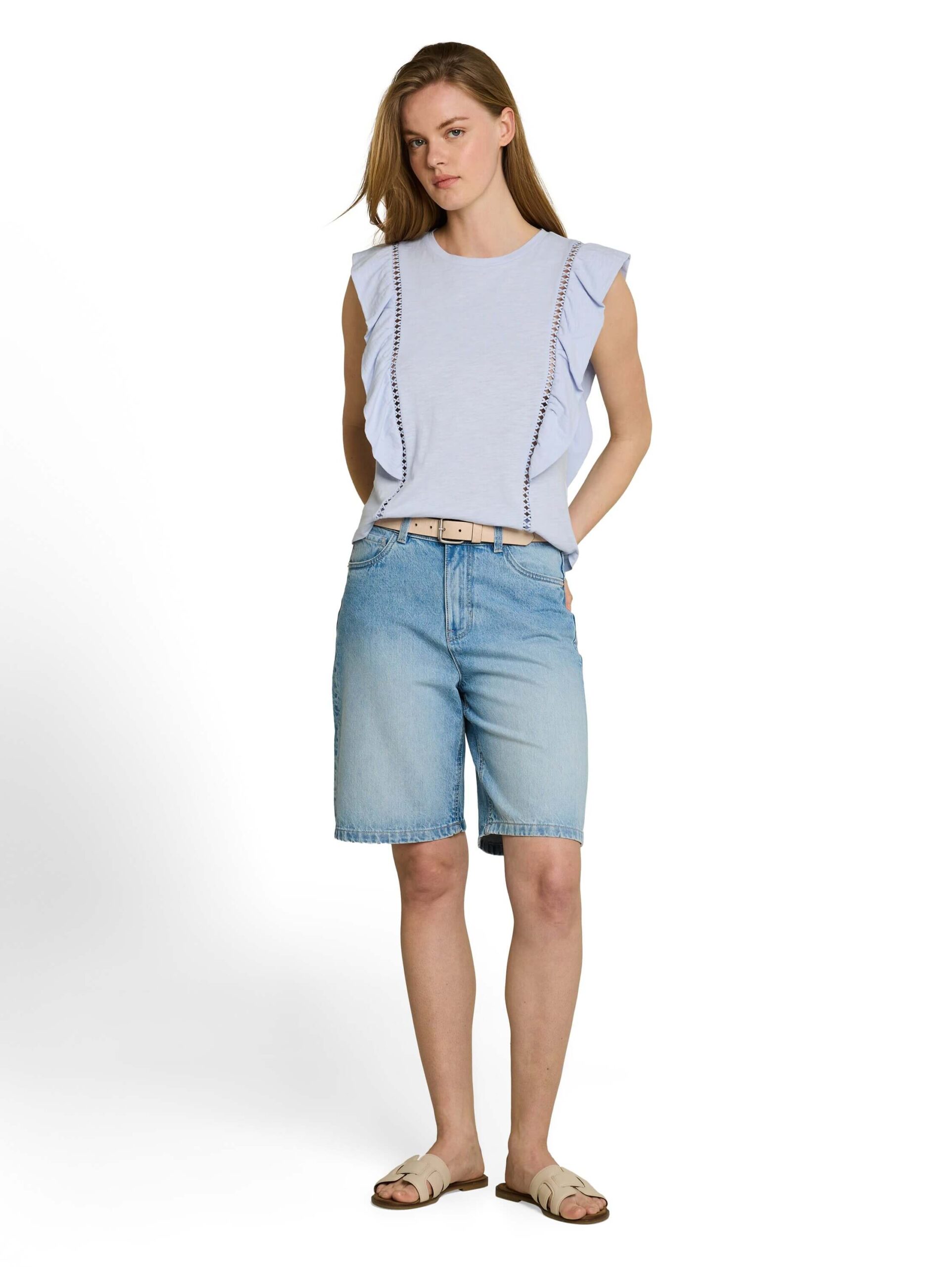T-shirt with with volant detail
