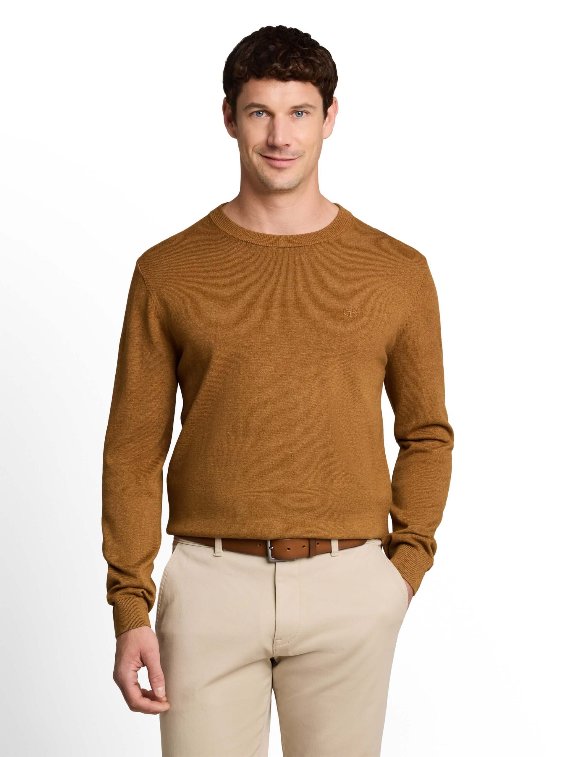 basic crewneck knit