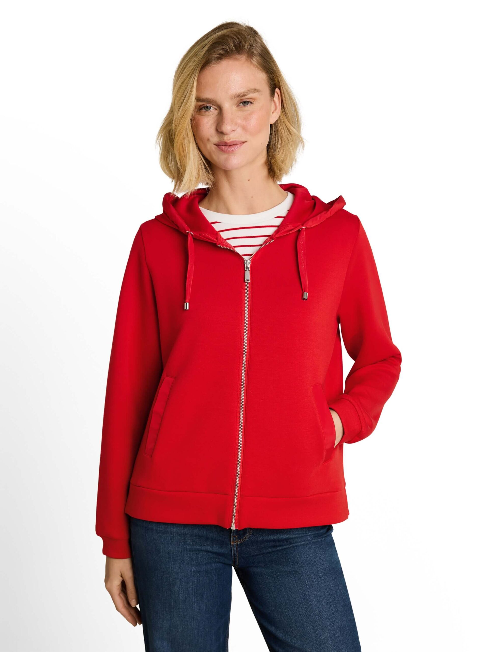 Sweatjacket with hood