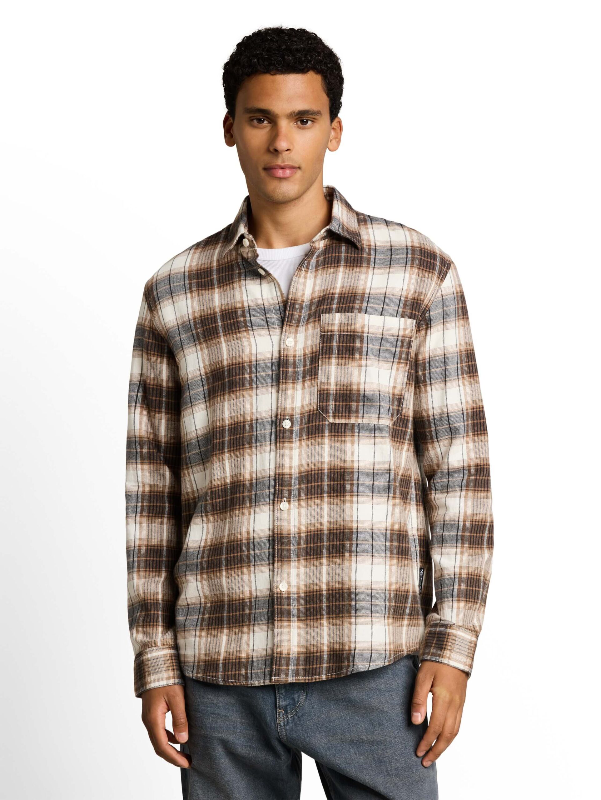 relaxed checked shirt